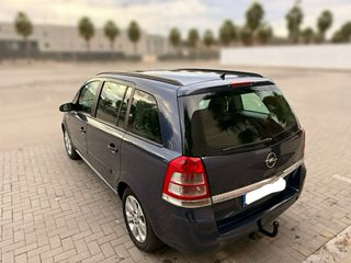 Opel Zafira 2009