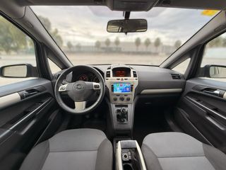 Opel Zafira 2009