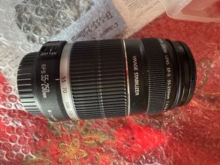 Canon EF-S 55-250mm Zoom Lens