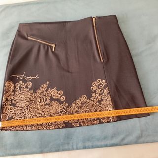 Falda elástica Desigual