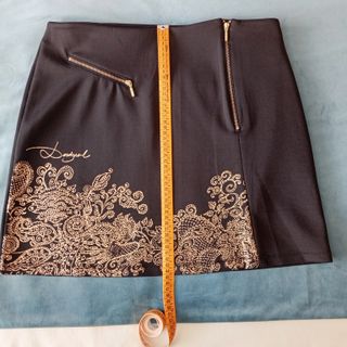 Falda elástica Desigual