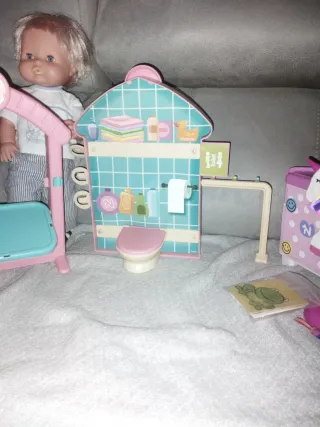 Lote Nenuco: Muñeca y Accesorios