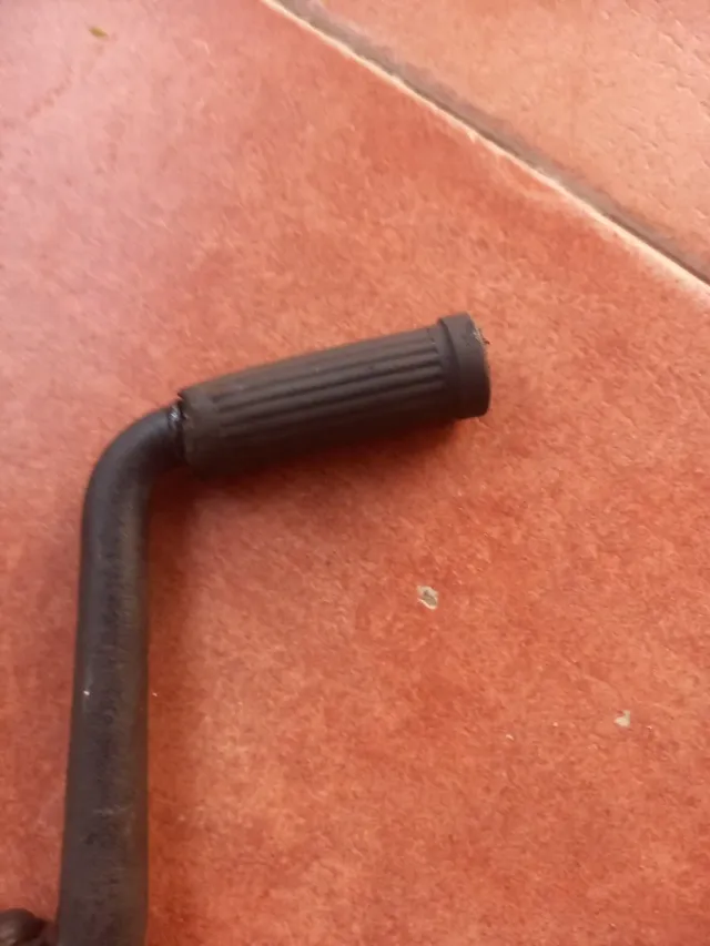 Pata de arranque Derbi EU2