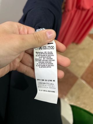 Vestido corto encaje azul marino