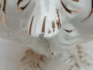 Antico centrotavola ceramica Capodimonte con putti