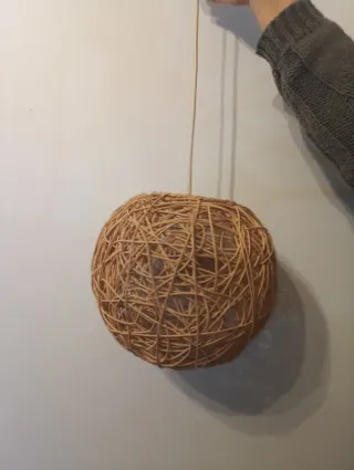 Lámpara colgante de yute