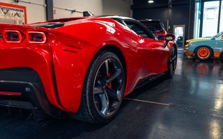 Ferrari SF90 Stradalle F1 Hibrido