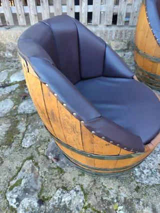 Conjunto Artesanal de Sillones y mesa