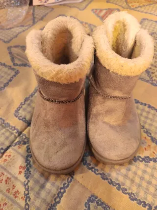 Lote Zapatitos Talla 25/26