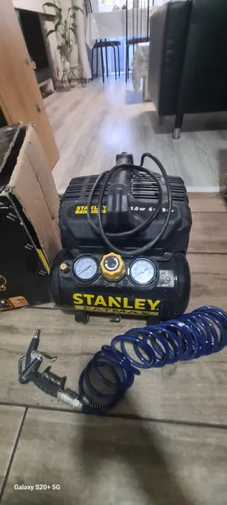 Compresor de aire Stanley Fatmax