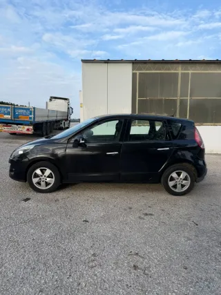Renault Scenic 2010