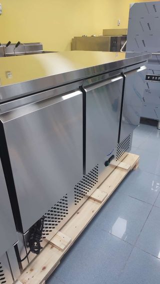 Mesa refrigerada 2PUERTAS atosa nuevas