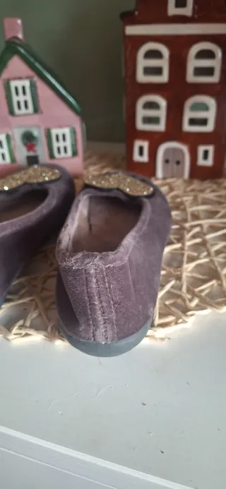 Zapatillas Gios Eppo Talla 37 Corazón Dorado