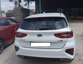 92102j7050 faro derecho kia ceed gt-line 453521