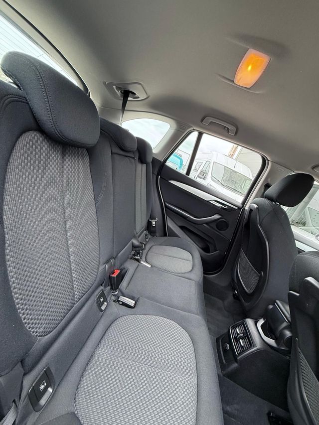 BMW X1 BMW X1 sDrive18i