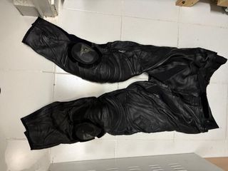 Traje de moto cuero 2 piezas Ixs.