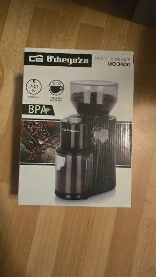 Cafetera Expresso Cumbia Cocetec + molinillo