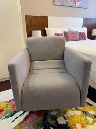 Sillón LaForma gris sin usar