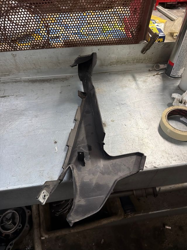 Tapa salpicadero Aprilia RS 125 2022 Izquierda