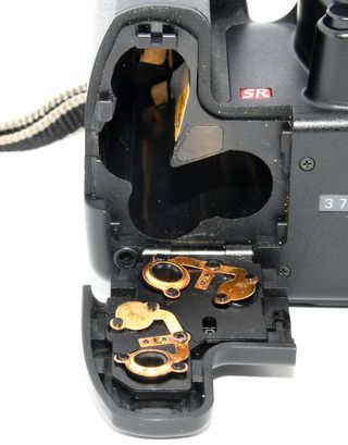 Cámara Pentax K-X + Lente SMC 35-70