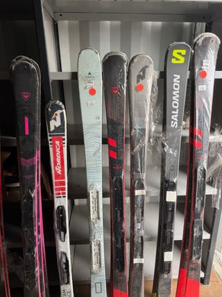 Lote de Esquís