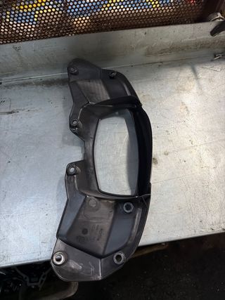 Marco embellecedor marcador Aprilia RS 125 2022