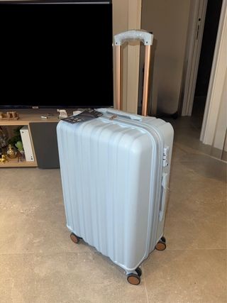 Maleta de viaje 20kg azul y dorado