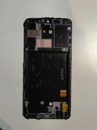 Schermo OLED Samsung Galaxy A40 con cristallo esterno rotto