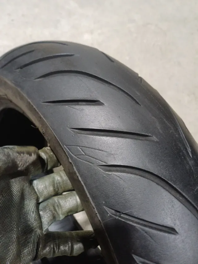 Neumático Moto Bridgestone Battlax 160/60-15 SC2