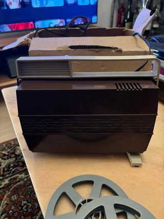 Proyector Cine Royal 8mm + 2 Películas