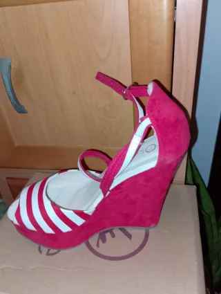 Zapatos nuevos por lote 35, 36, 37 y 38