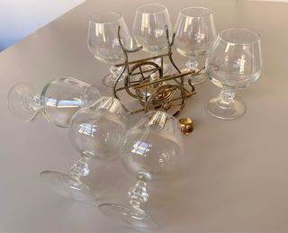 Copas de coñac de cristal y metal