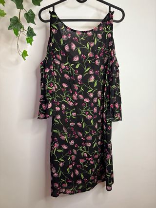 Lote Ropa Talla XS: Vestidos y Blusas