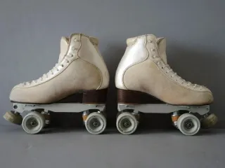 Pattini a rotelle bianchi Risport Perla 265 (40)