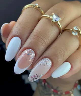 Uñas, postizas, mantenimiento, naturales.