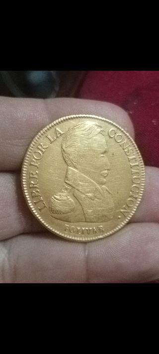 Moneda de Bolívar Libre por la Constitu.,8 escudos