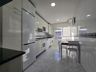 Piso en alquiler en Cascajos - Piqueras en Logroño