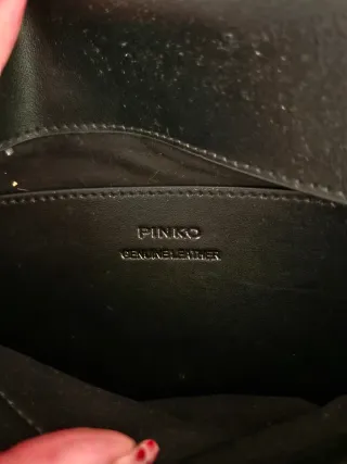 Borsa Pinko usata nera con dettagli oro