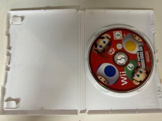 New Super Mario Bros. Wii - Nintendo Selects