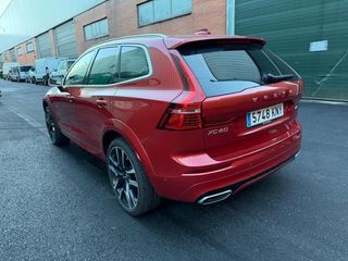 Volvo XC60 2.0 D5 AWD R-Design Auto