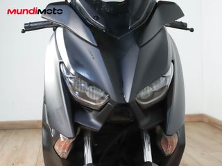 YAMAHA X-MAX 125