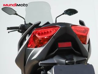 YAMAHA X-MAX 125
