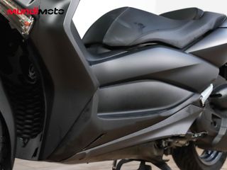 YAMAHA X-MAX 125