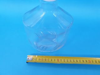 caraffa bottiglia in vetro