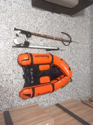 Equipo Pesca Submarina: Fusiles  y Boya Omer HF90