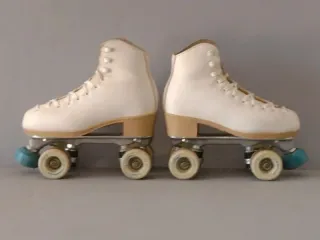 Pattini a rotelle bianchi Pattini Risport Siria 36