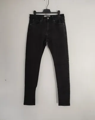 Vaqueros Bershka Hombre 40