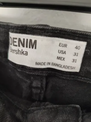 Vaqueros Bershka Hombre 40