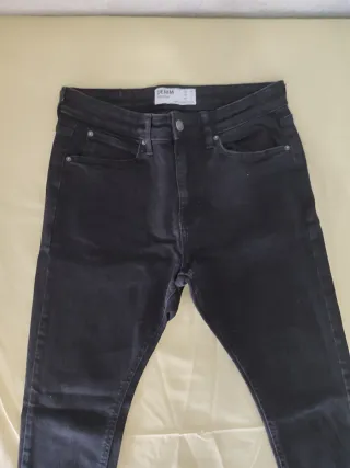 Vaqueros Bershka Hombre 40