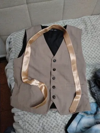 Traje de Novio Completo Beige/Dorado